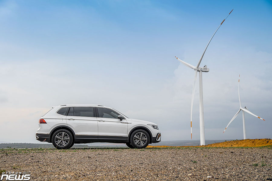 Volkswagen Tiguan Allspace 2023 vẫn giữa nguyên ngôn ngữ thiết kế