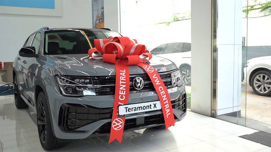 Ngoài ra, nhiều khách hàng vẫn rất quan tâm đến: T-Cross và Teramont X, những dòng xe 5 chỗ ngồi của Volkswagen