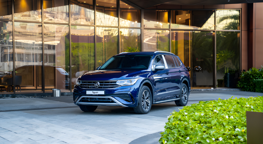 SUV Cỡ Vừa (C-SUV) SUV Cỡ Vừa (C-SUV)