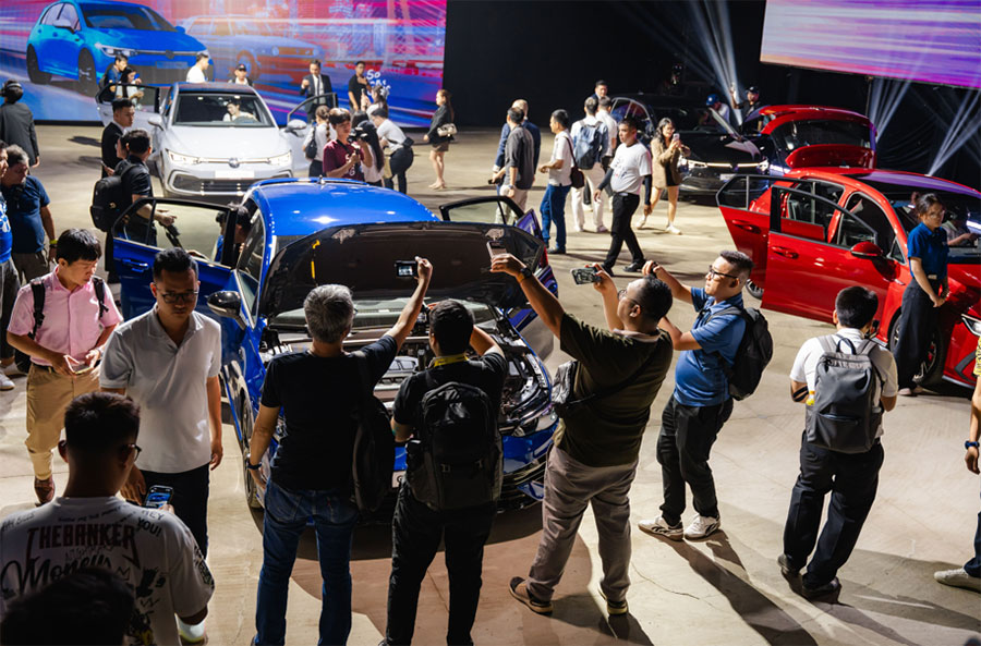 VW Hoàng Gia – Nhà phân phối xe Volkswagen nhập khẩu hàng đầu Việt Nam VW Hoàng Gia – Nhà phân phối xe Volkswagen nhập khẩu hàng đầu Việt Nam