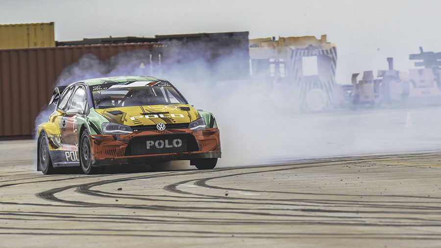 Volkswagen Kỷ Niệm 50 Năm Polo Với Video Drift Ngoạn Mục