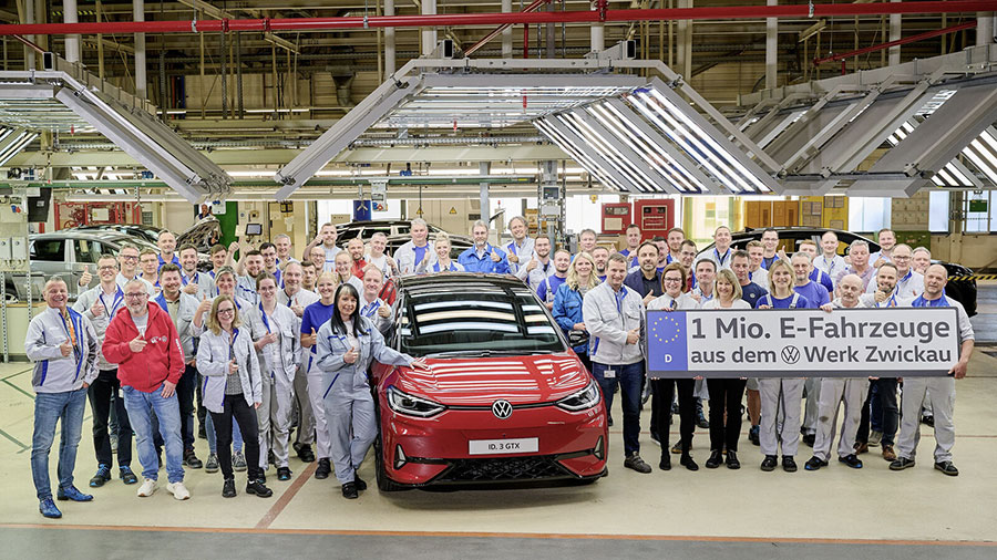 Xe Điện Thứ Một Triệu Xuất Xưởng Tại Nhà Máy Volkswagen Zwickau